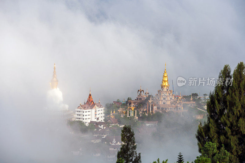 Wat Phra That Pha Son Kaew，泰国碧差汶省Khao Kho区